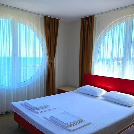 Hotel Family Kaylas 2*